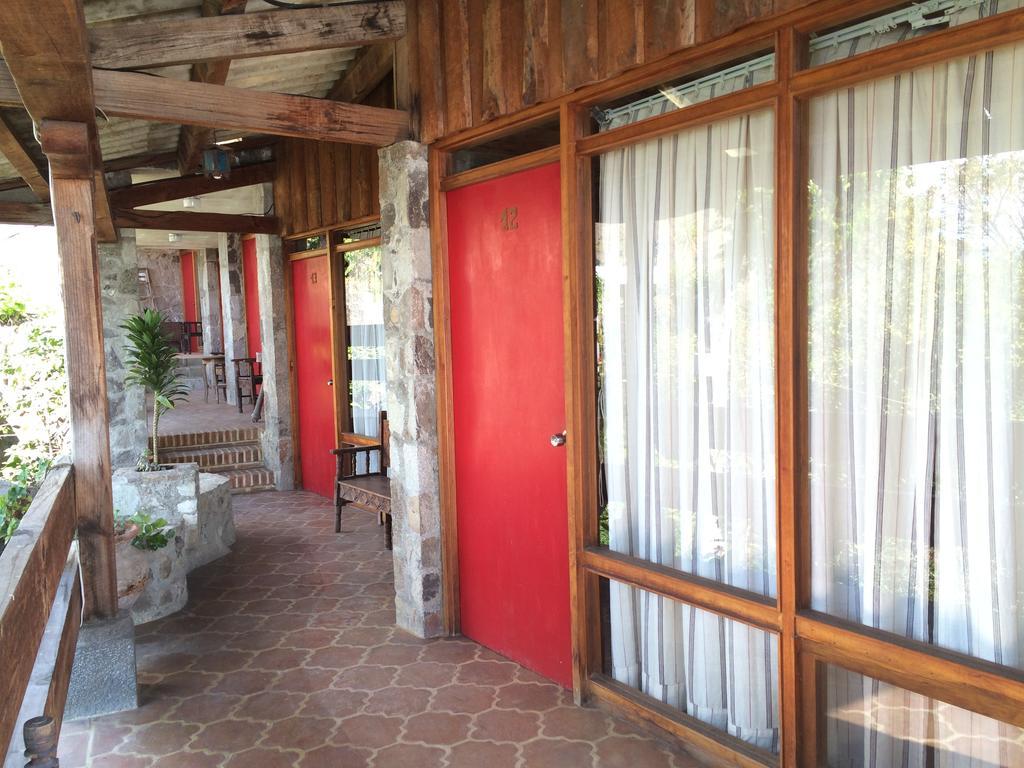 Hotel Terrazas Del Lago San Antonio Palopó Zewnętrze zdjęcie